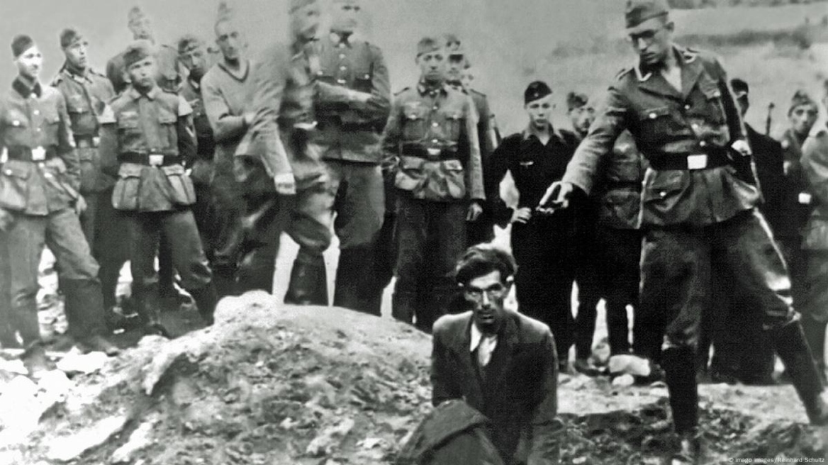 Ποιος είναι «ο τελευταίος Εβραίος της Βίνιτσα» ; Το ΑΙ βρήκε μόνον τον εκτελεστή - Τα μυστικά μίας σκληρής φωτογραφίας