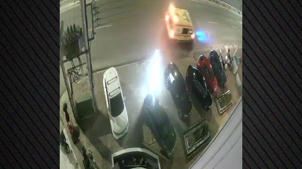 Άλιμος: Η στιγμή που φτάνει ασθενοφόρο στο γυμναστήριο για να παραλάβει τον 15χρονο - Δείτε βίντεο