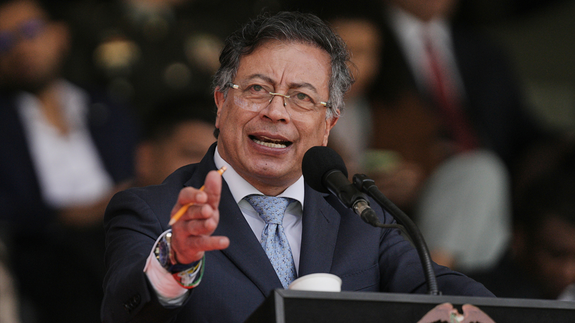 Κυρώσεις στον πρόεδρο της Κολομβίας από τις ΗΠΑ - Από τότε που ανέλαβε εκτοξεύτηκε η παραγωγή κοκαΐνης, λέει η Ουάσινγκτον