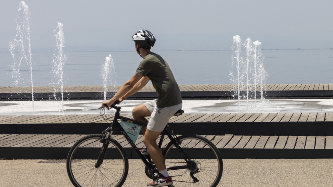 Καιρός: Μικρό καλοκαιράκι με 28άρια το Σάββατο - Οι περιοχές με τις υψηλότερες θερμοκρασίες