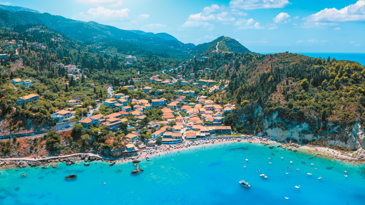 Πώς θα χτίζουν στα εκτός σχεδίου οικόπεδα στα νησιά του Αιγαίου και του Ιονίου - Οι όροι και οι προϋποθέσεις