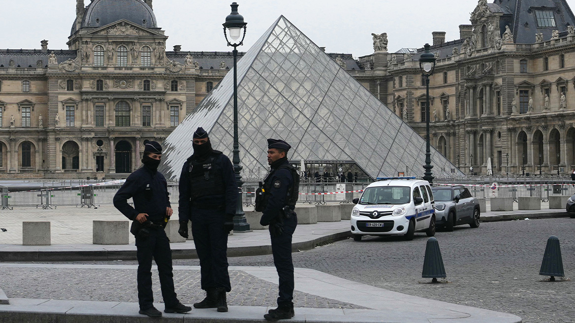 Ληστεία στο Λούβρο: Ανάλυση βίντεο, παρακολούθηση τηλεφώνων και DNA οδήγησαν στη σύλληψη των δύο υπόπτων