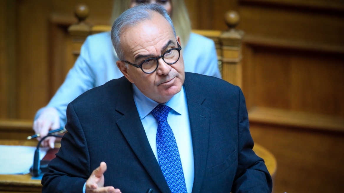 Νίκος Παπαθανάσης: Διαπραγματευόμαστε νέο πρόγραμμα «2 σε 1» για ενεργειακή αναβάθμιση και ανακαίνιση κατοικιών