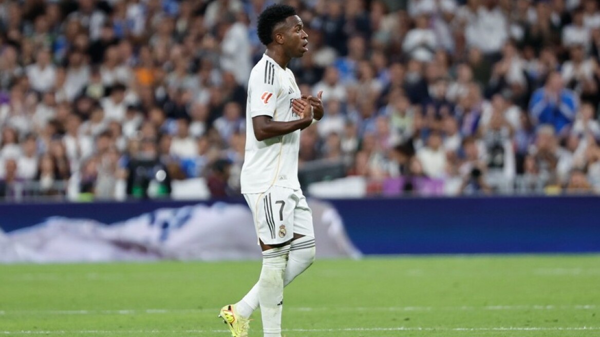 Ατιμώρητο θα αφήσει η Ρεάλ τον Βινίσιους για την συμπεριφορά του προς τον Τσάμπι Αλόνσο στο «Clasico»