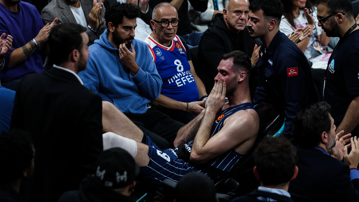 Παπαγιάννης: Επιτυχημένη η επέμβαση στον χιαστό - Μένει εκτός δράσης για τους επόμενους 8 μήνες