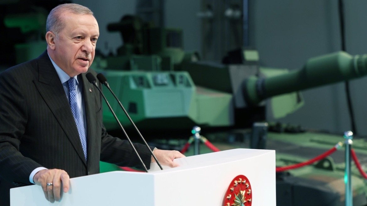 Ερντογάν: «Η Τουρκία είναι χώρα που κανείς δεν μπορεί να αγνοήσει» - Τι είπε στα εγκαίνια εργοστασίου με άρματα μάχης Ερντογάν: «Η Τουρκία είναι χώρα που κανείς δεν μπορεί να αγνοήσει» - Τι είπε στα εγκαίνια εργοστασίου με άρματα μάχης