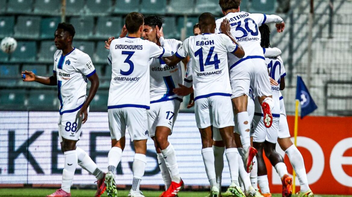 Η Κηφισιά 2-1 με ανατροπή την Athens Kallithea και ελπίζει σε πρόκριση στην επόμενη φάση του Κυπέλλου - Δείτε τα γκολ