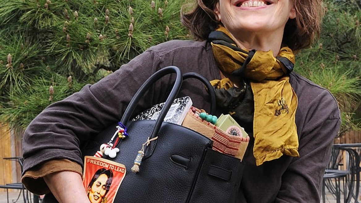 Jane Birkin: Πόσες τσάντες Birkin είχε στην κατοχή της;
