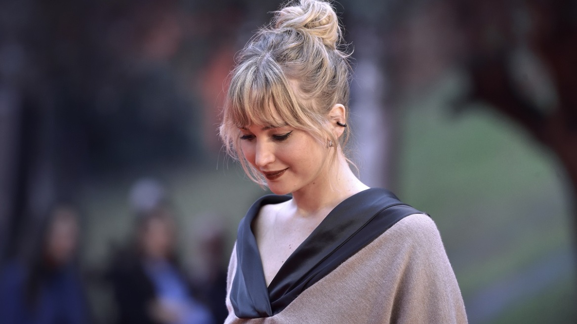 Τζένιφερ Λόρενς: Γιατί σκοπεύει να προχωρήσει σε πλαστική επέμβαση στήθους