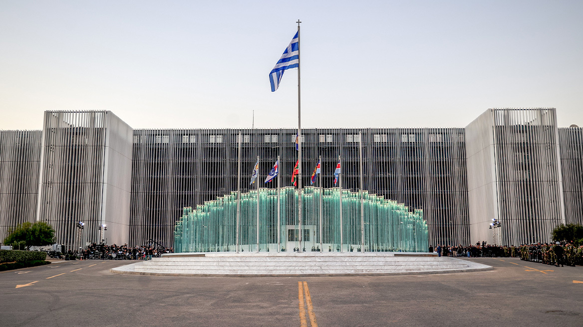 Στην κυριότητα του Υπουργείου Εθνικής Άμυνας επιστρέφουν δύο ακίνητα στην Αττική συνολικής έκτασης 114.363 τ.μ.