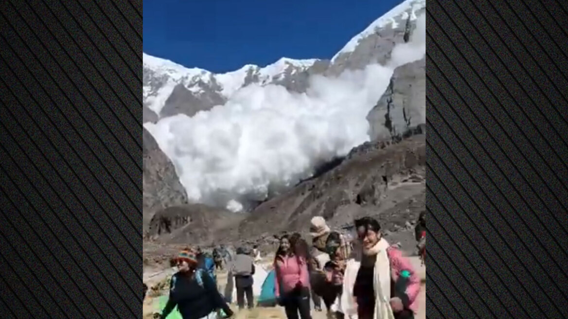 Δείτε βίντεο: Η στιγμή που χιονοστιβάδα καταπίνει καταυλισμό ορειβατών στο Νεπάλ