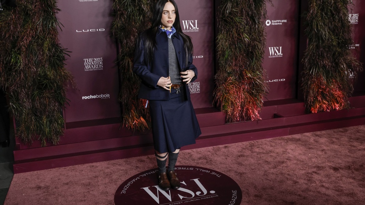 Η Μπίλι Έιλις προς τους δισεκατομμυριούχους: «Δωρίστε τα χρήματά σας, τσιγκούνηδες»
