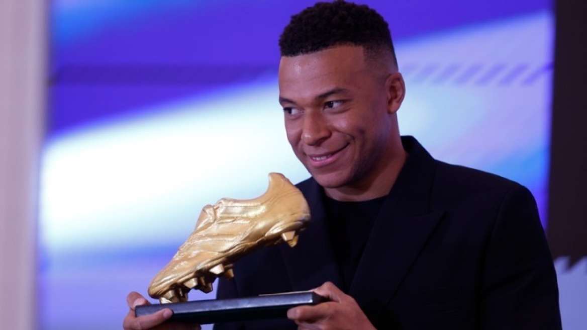 Ο Εμπαπέ πήρε το «Χρυσό Παπούτσι»: «Ευχαριστώ όλους τους συμπαίκτες μου που έφεραν στην επιφάνεια τον καλύτερο εαυτό μου»
