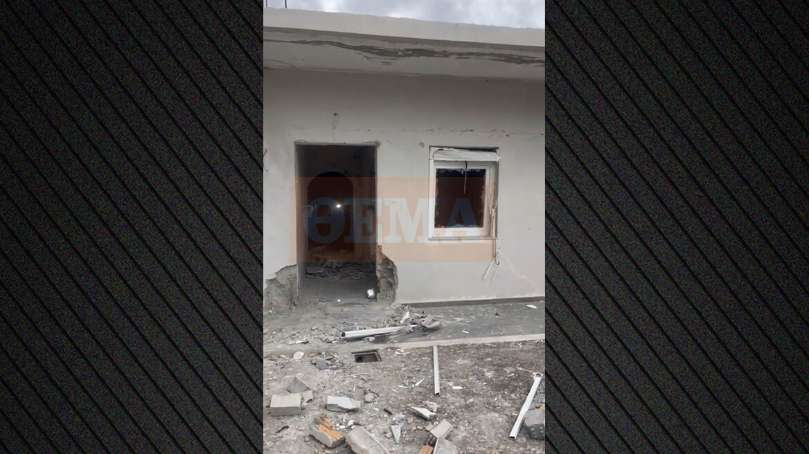 Η οικοδομή που μπήκε η βόμβα και αναζωπύρωσε τη βεντέτα στα Βορίζια - Ισοπεδώθηκαν πόρτα και παράθυρα