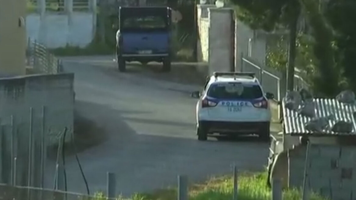 Συνελήφθη ο άνδρας που κυνηγούσε γυναίκα με τσεκούρι στη Λάρισα - «Πήγε να με σκοτώσει μπροστά στα παιδιά μου»