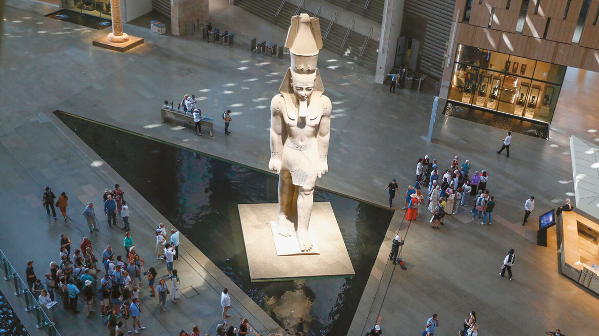 Grand Egyptian Museum: Τα ελληνικά μυστικά στο μεγαλύτερο μουσείο του κόσμου - 30.000 εκθέματα, selfie με τον Ραμσή, κροκόδειλος-μούμια και η καρδιά του Τουταγχαμών