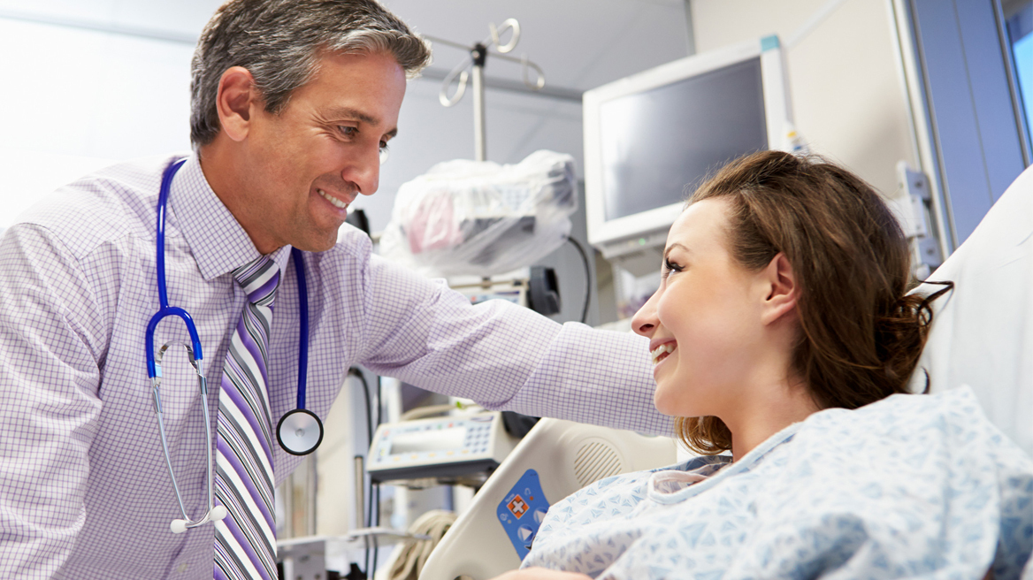 Πώς να επιλέξεις γιατρό και νοσοκομείο με τη σιγουριά ότι θα έχεις στήριξη σε κάθε σου βήμα