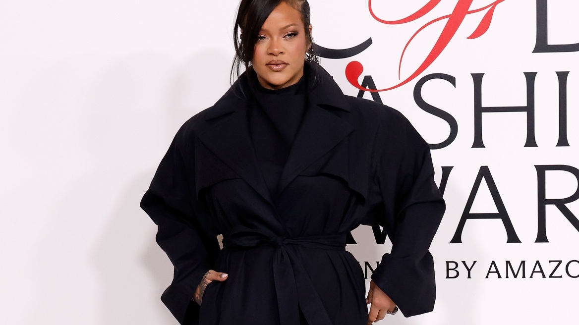 Η Rihanna φόρεσε Alaïa στα CFDA Fashion Awards
