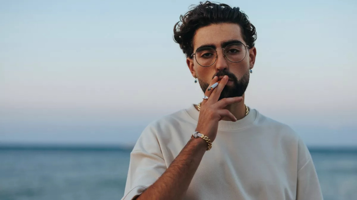 Σε ποια χώρα απαγορεύτηκε το κάπνισμα στους κάτω των 18 ετών