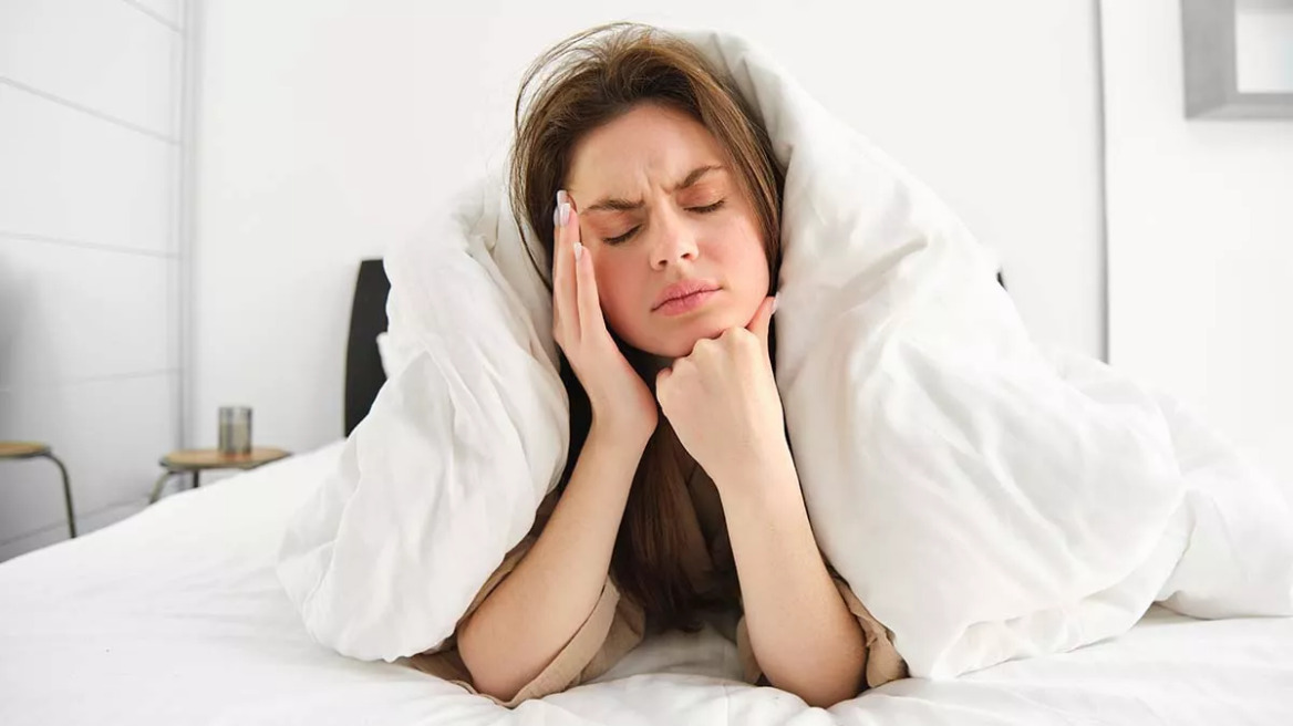 Γιατί δεν «σηκώνουμε» το αλκοόλ όσο μεγαλώνουμε; Ένας επιστήμονας εξηγεί
