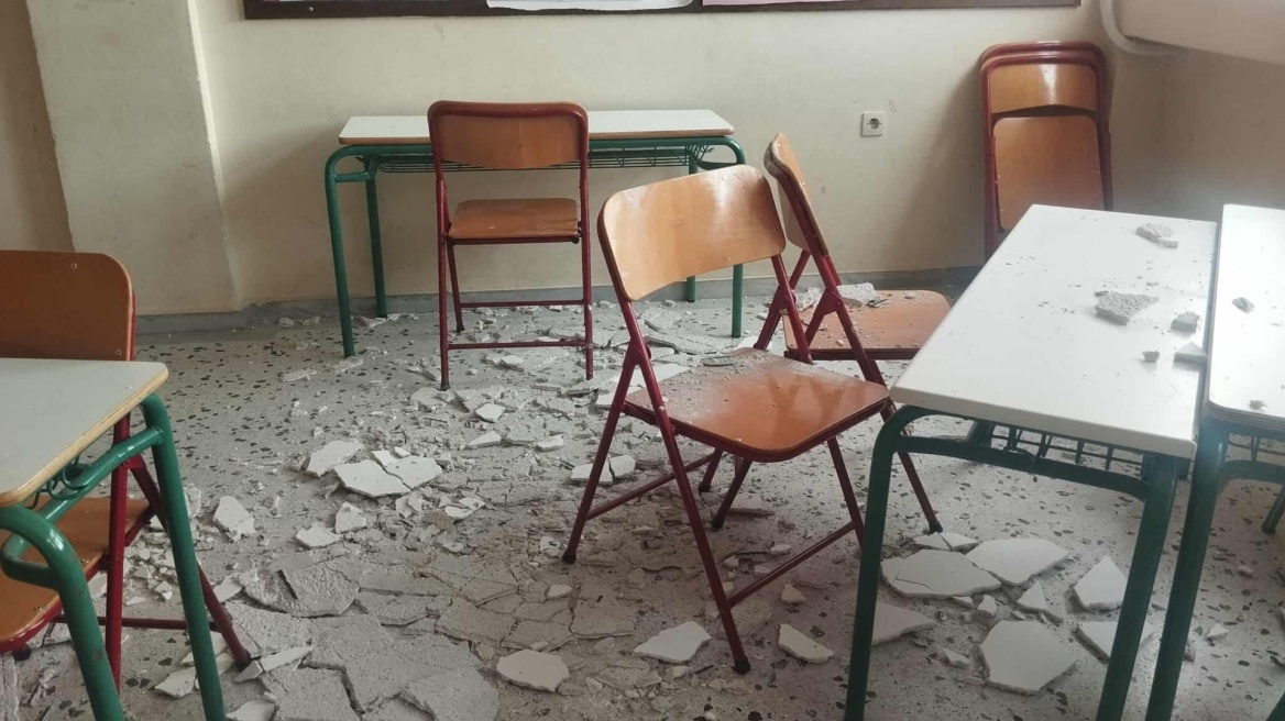 Δήμος Μαρκόπουλου: «Μεμονωμένο περιστατικό» η πτώση σοβά στο 1ο Δημοτικό Πόρτο Ράφτη – Δύο μαθητές τραυματίστηκαν ελαφρά
 