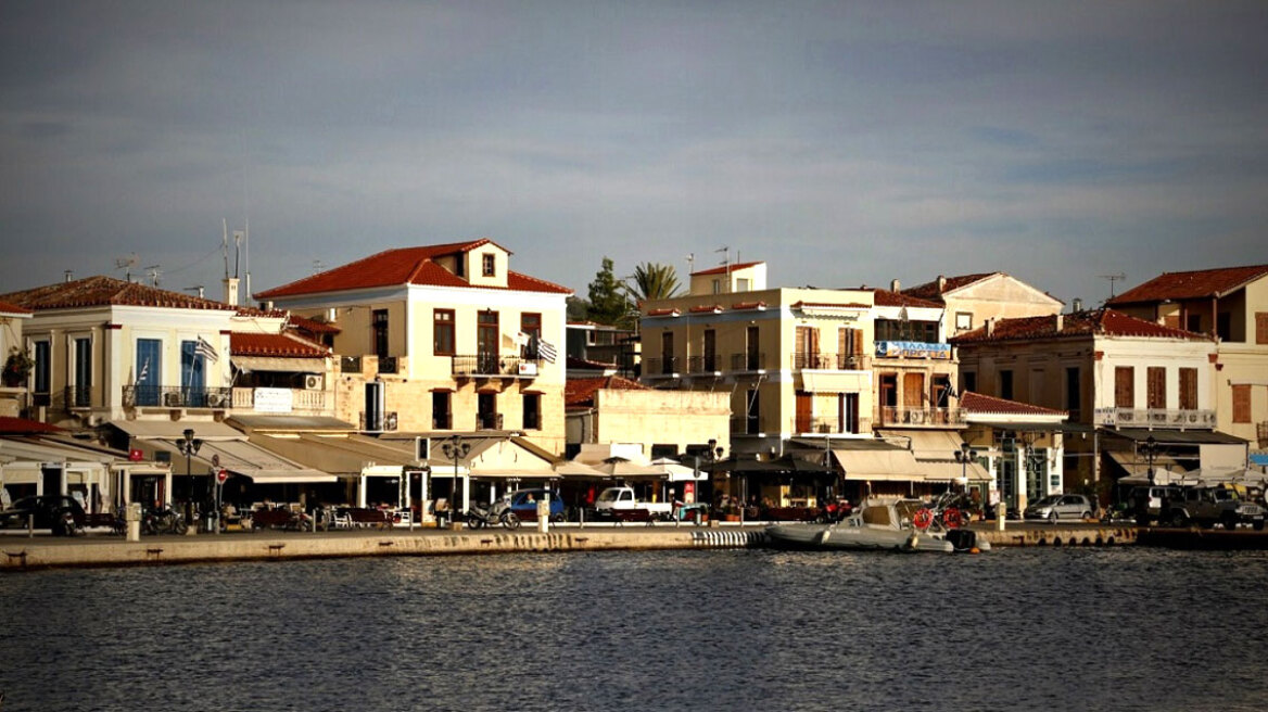 Βλάβη στον υποθαλάσσιο αγωγό της Αίγινας, από γεωτρήσεις η υδροδότηση του νησιού