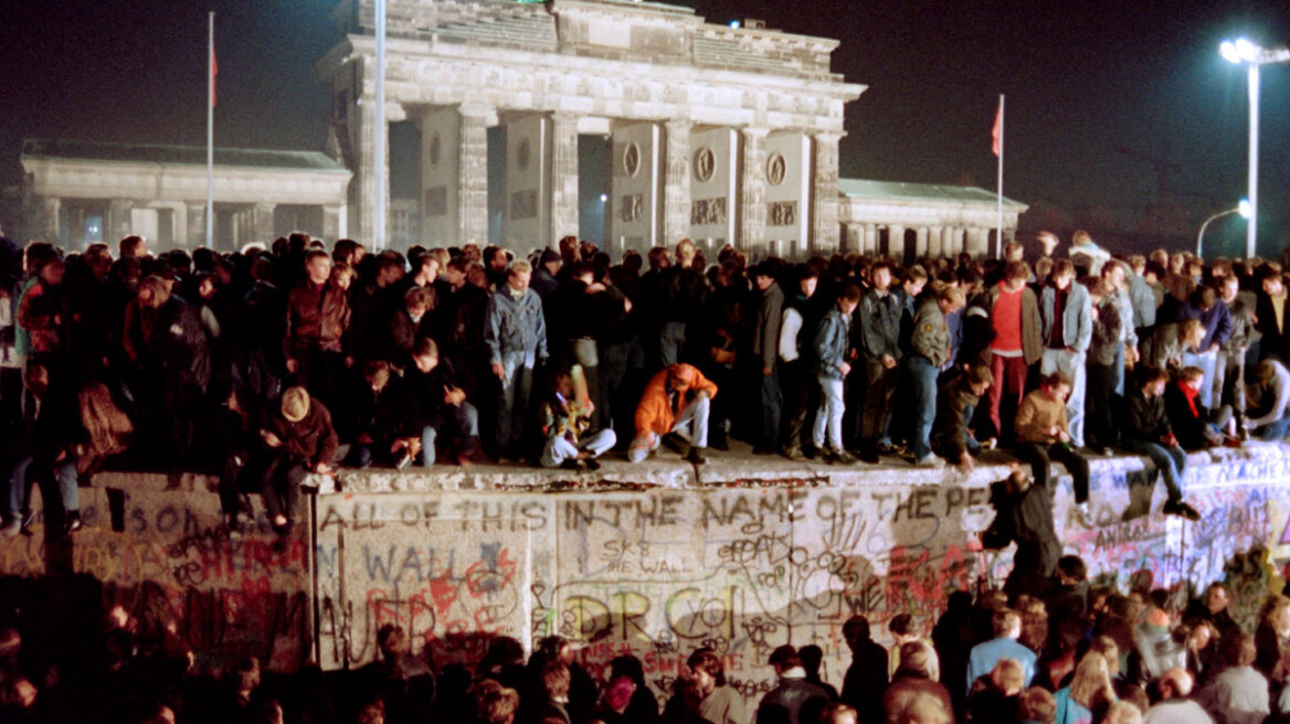 9 Νοεμβρίου, η πιο «βαριά» ημέρα της γερμανικής ιστορίας: Από την Kristallnacht στην Πτώση του Τείχους του Βερολίνου