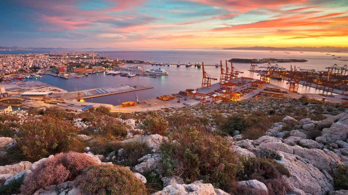 Οι αλάνες του Πειραιά ξαναζωντανεύουν 