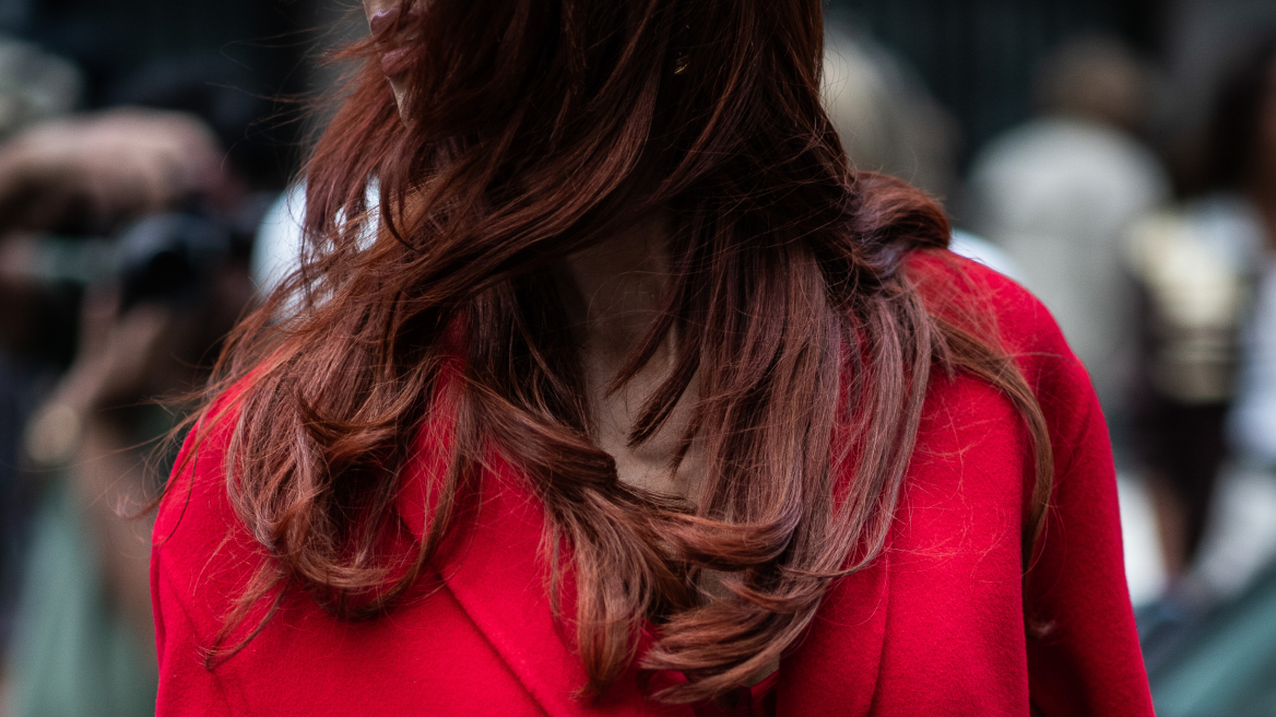 Επτά mist μαλλιών με τα πιο εθιστικά αρώματα
