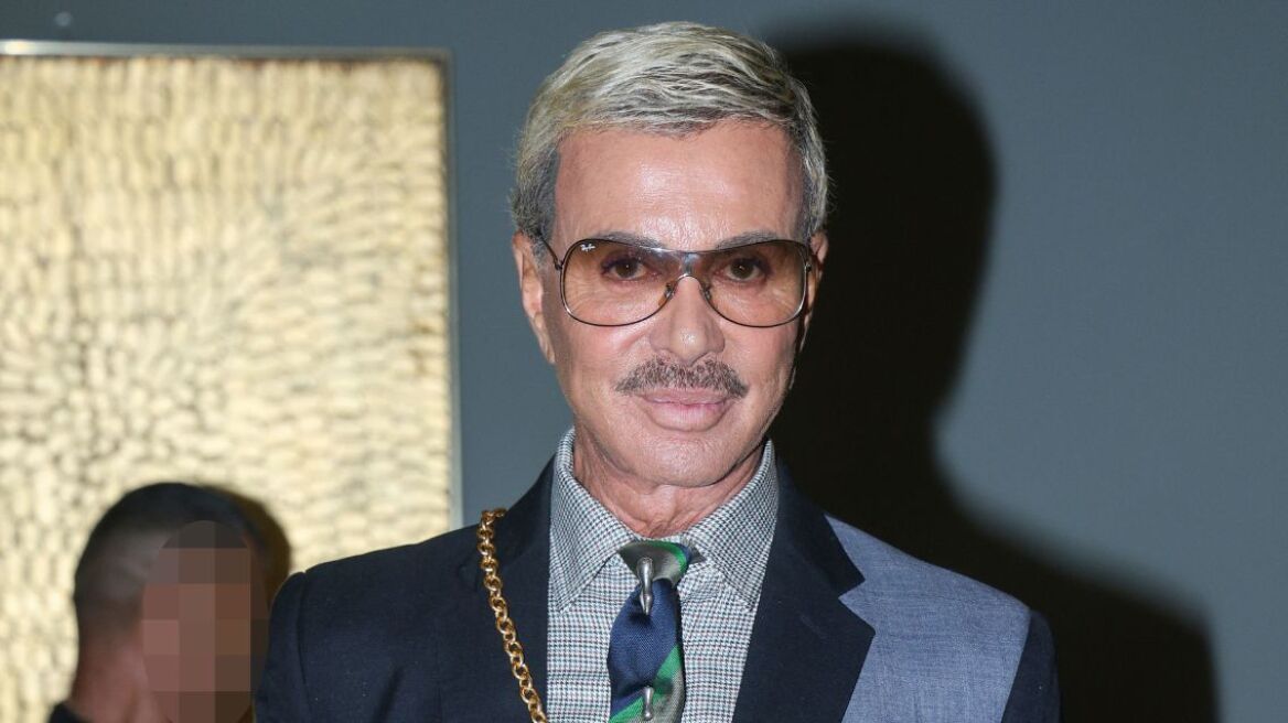 Λάκης Γαβαλάς: Προτιμώ να με κάψουν αφού δεν είναι εδώ ο πατέρας μου να μου βάλει την ταφόπλακα