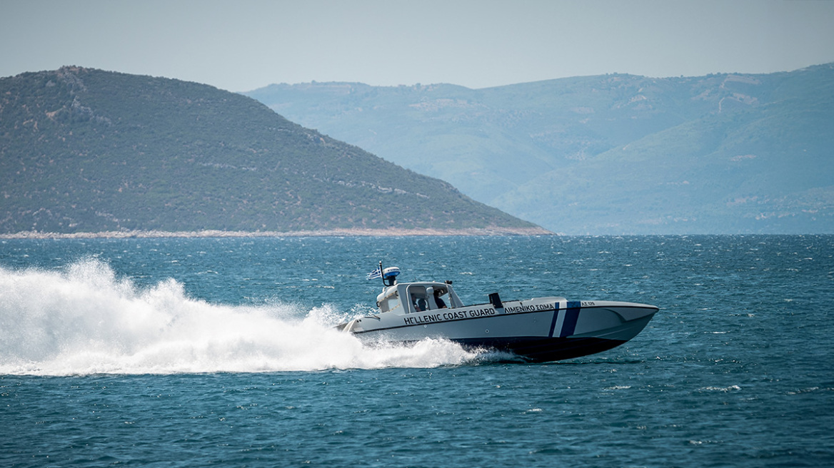 Λιμενικό και Frontex διέσωσαν 545 παράνομους μετανάστες ανοιχτά της Γαύδου 
