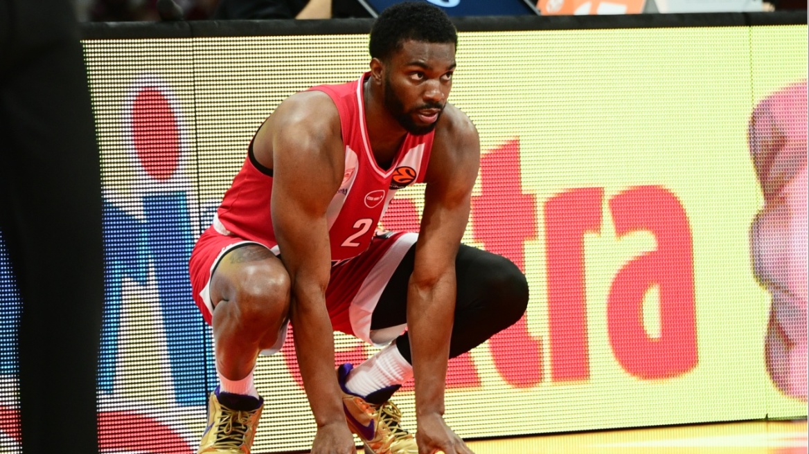 Ολυμπιακός για Έβανς: «Είμαστε μαζί σου, μείνε δυνατός» - Μηνύματα συμπαράστασης από παίκτες και ομάδες