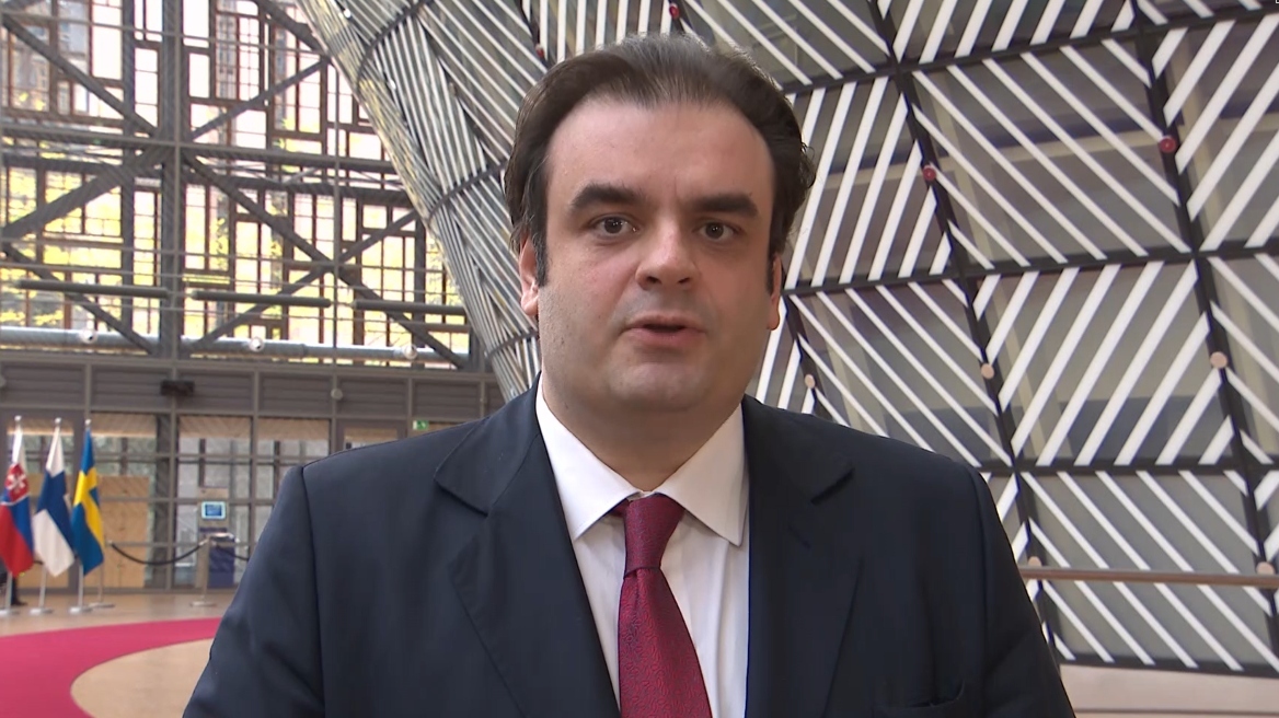 Πιερρακάκης για Shein και Temu: «Η Ελλάδα στηρίζει την άμεση επιβολή δασμών στα μικροδέματα από τρίτες χώρες»