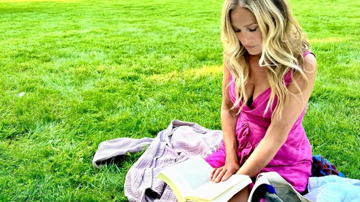 Σάρα Τζέσικα Πάρκερ: Πώς έγινε μια από τους πέντε κριτές για το 2025 Booker Prize
