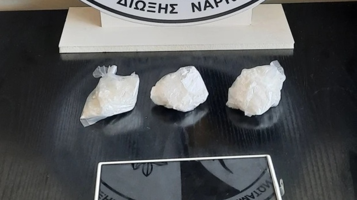 Ηράκλειο: Έφοδος της Δίωξης Ναρκωτικών στο σπίτι 49χρονου - Έκρυβε κοκαΐνη και συνελήφθη