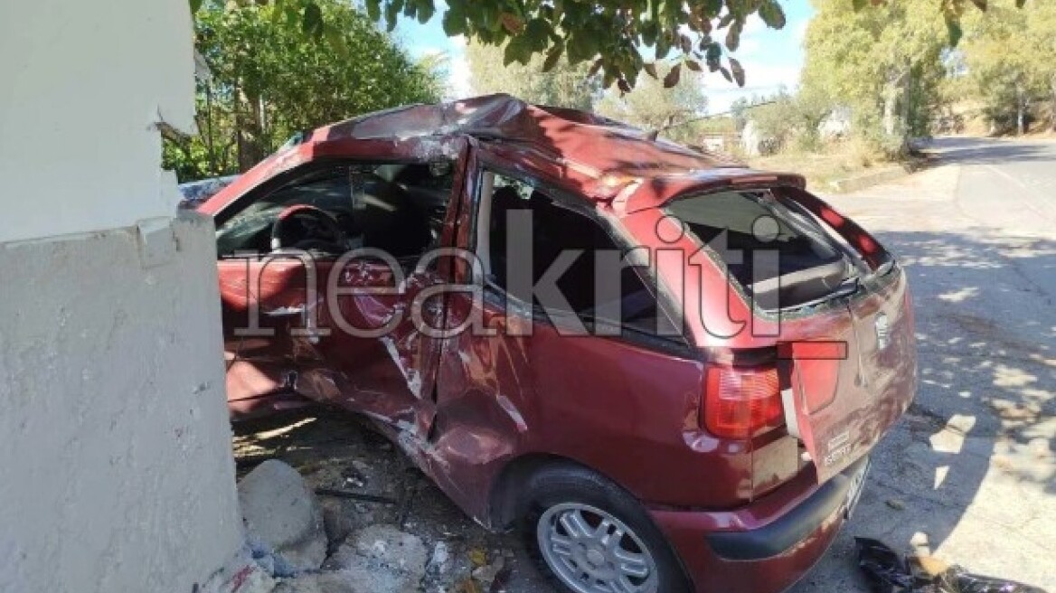 Θανατηφόρο τροχαίο με θύμα 53χρονο στην Κρήτη - Έχασε τον έλεγχο του ΙΧ και έπεσε σε τοιχίο