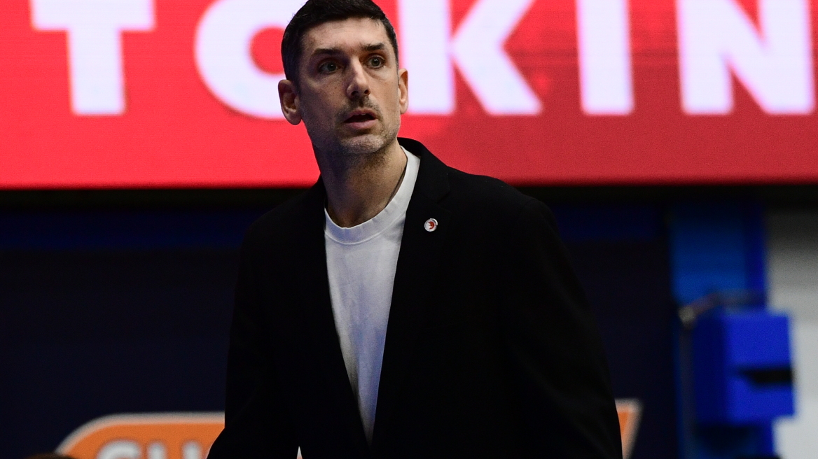 Σκοτώθηκε σε τροχαίο οδηγός της ομάδας μπάσκετ του Περιστερίου - Το αποκάλυψε ο προπονητής της, Βασίλης Ξανθόπουλος 