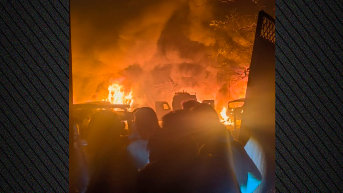 Αυξήθηκαν οι νεκροί και οι τραυματίες από την ισχυρή έκρηξη σε αστυνομικό τμήμα της Σριναγκάρ στην Ινδία