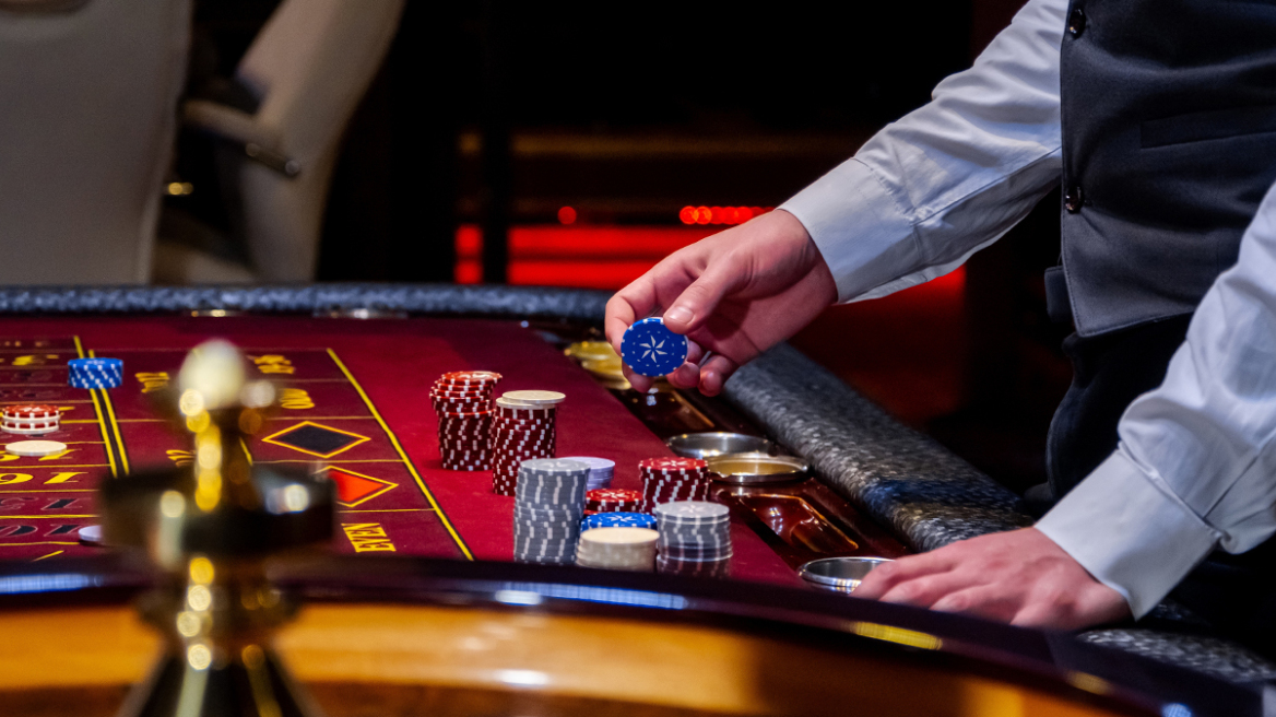 Η Αρχή για το Ξέπλυμα «παγώνει» περιουσίες του κυκλώματος των καζίνο