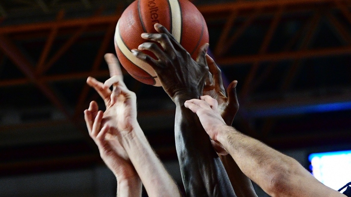 Αθλητικές μεταδόσεις σήμερα: Οι μάχες Ολυμπιακού, Παναθηναϊκού στο μπάσκετ και τα προκριματικά του Μουντιάλ