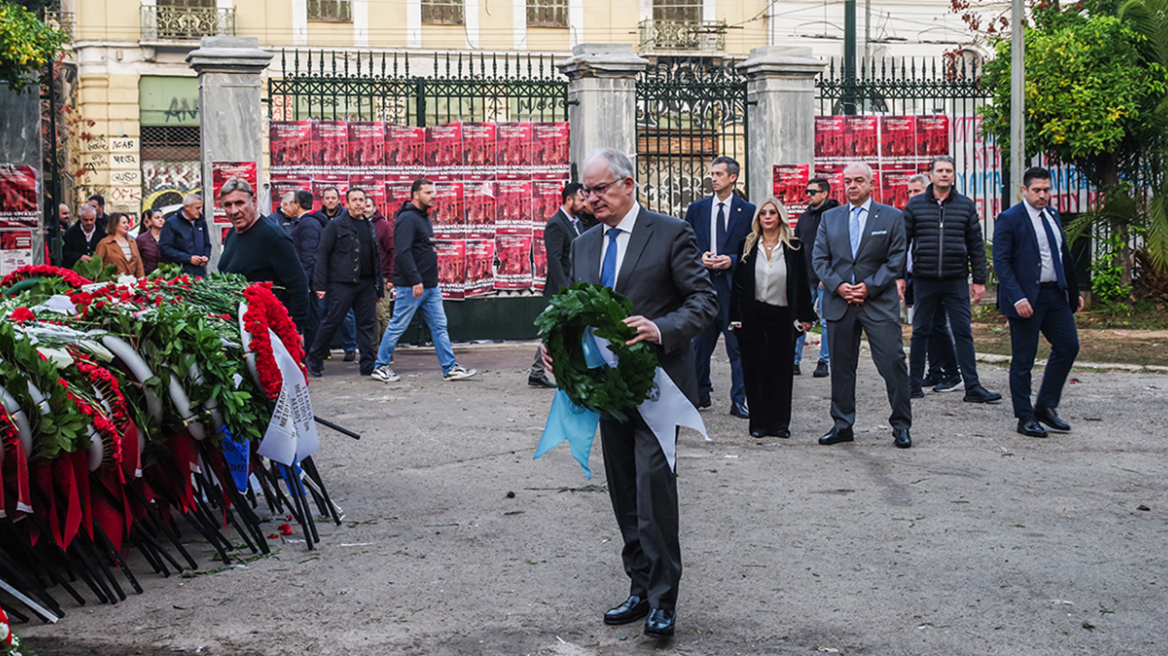 Στο Πολυτεχνείο ο Πρόεδρος της Δημοκρατίας: Το μήνυμα είναι η διαρκής προστασία της δημοκρατίας μέσα σε συνθήκες κοινοβουλευτισμού
