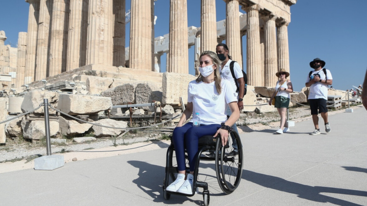 Νέα πλαστική Κάρτα Αναπηρίας: Δωρεάν για τους κατόχους της η είσοδος σε μουσεία, αρχαιολογικούς χώρους και Μέσα Μαζικής Μεταφοράς