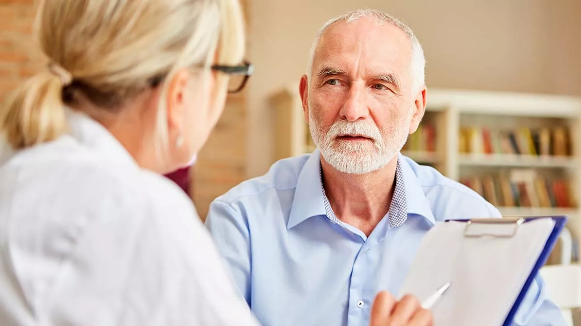 Νόσος Αλτσχάιμερ: Καινοτόμο εργαλείο εντοπίζει τα κενά μνήμης μια δεκαετία πριν τη διάγνωση
