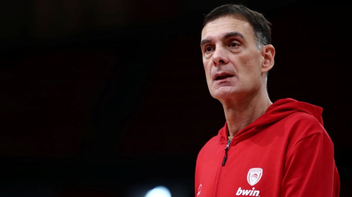 Μπαρτζώκας: Αν ήταν στο χέρι μου, θα είχα πάρει παίκτη