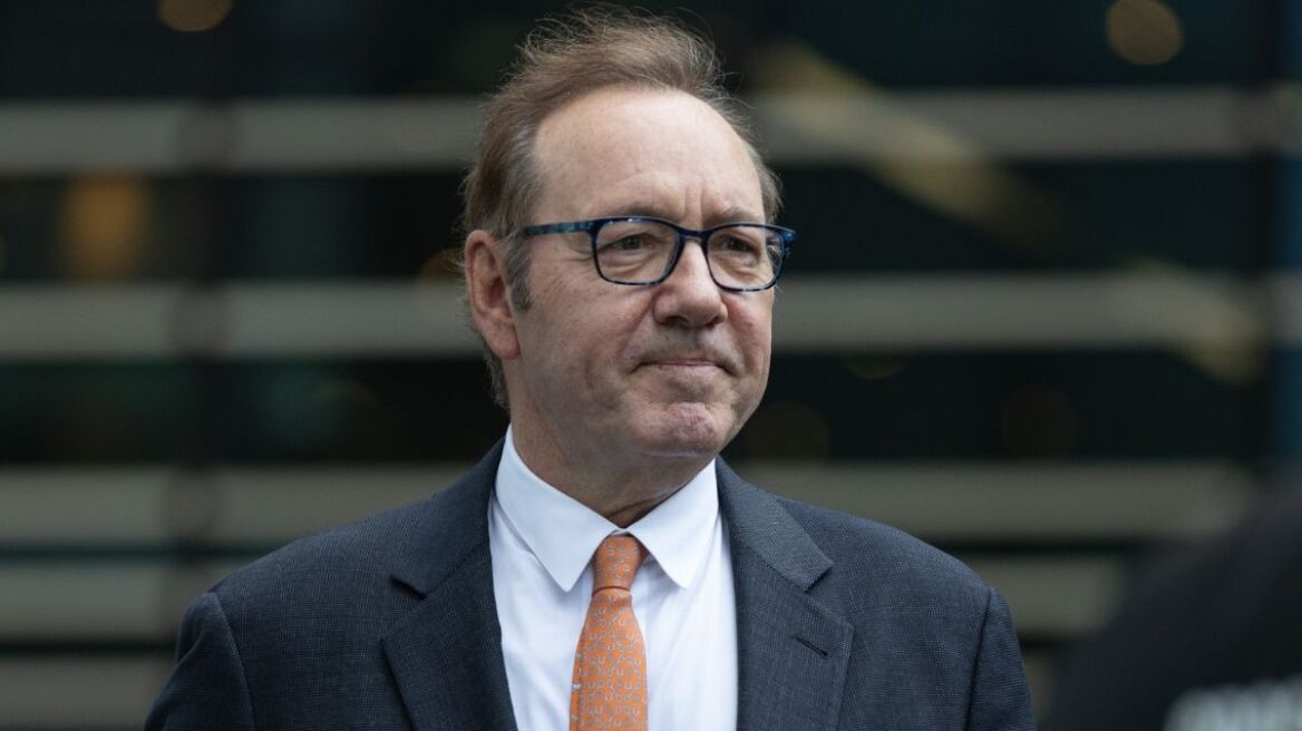 Κέβιν Σπέισι: «Ζω σε Airbnb και ξενοδοχεία, νιώθω πως βρίσκομαι εκεί από όπου ξεκίνησα»