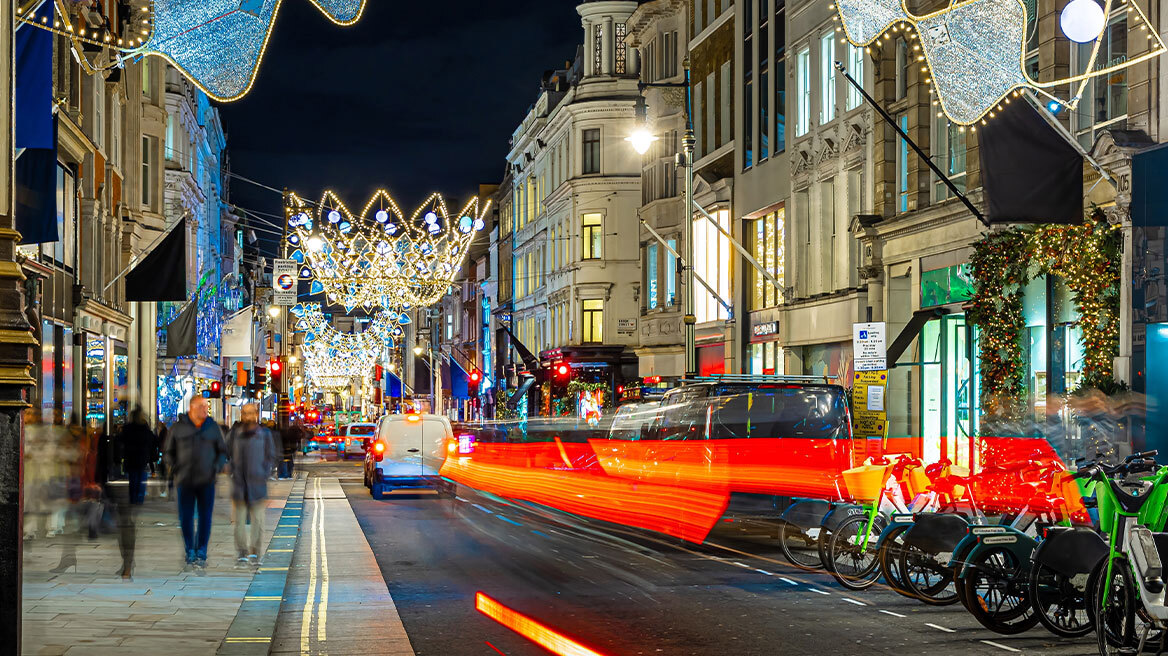 Αυτός είναι ο ακριβότερος εμπορικός δρόμος στον κόσμο – Σε ποια θέση βρίσκεται η Ερμού