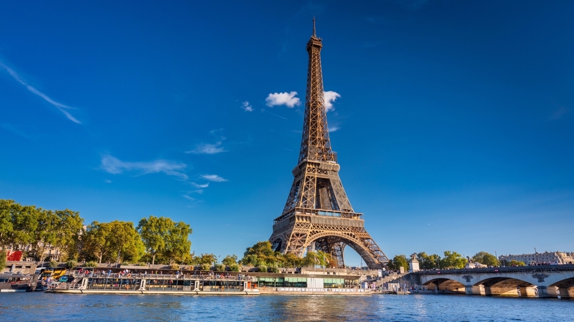 Χωρίς ρεύμα τμήματα του Παρισιού - Διεκόπη η κυκλοφορία σε γραμμές του μετρό και του προαστιακού
