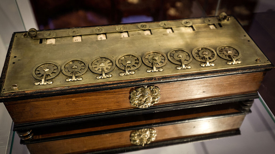 Γαλλία μπλόκαρε τη δημοπρασία μίας από τις πρώτες υπολογιστικές μηχανές του κόσμου