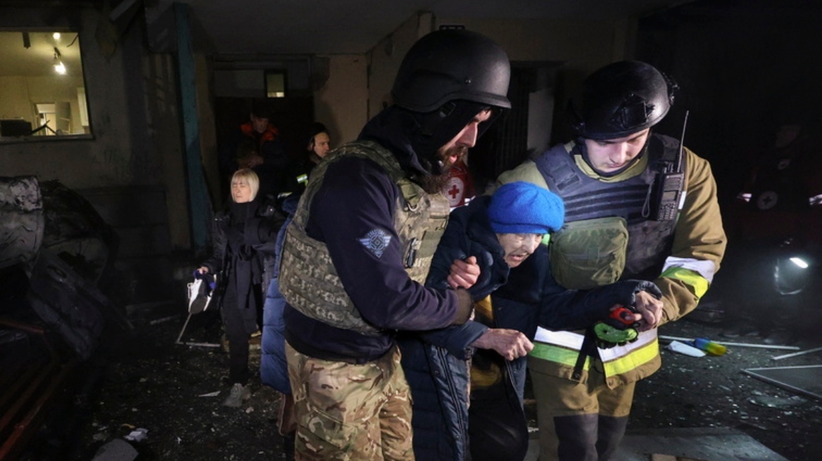 Η Ρωσία παρέδωσε 1.000 σορούς Ουκρανών στρατιωτών στο Κίεβο