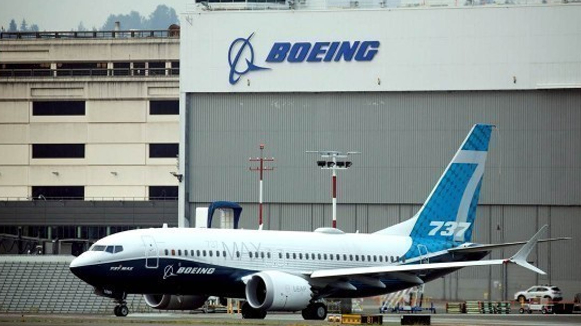 Boeing: Γιατί όλα τα αεροπλάνα της ξεκινούν και τελειώνουν με το 7 – Ο μυστικός κώδικας «7Χ7»
